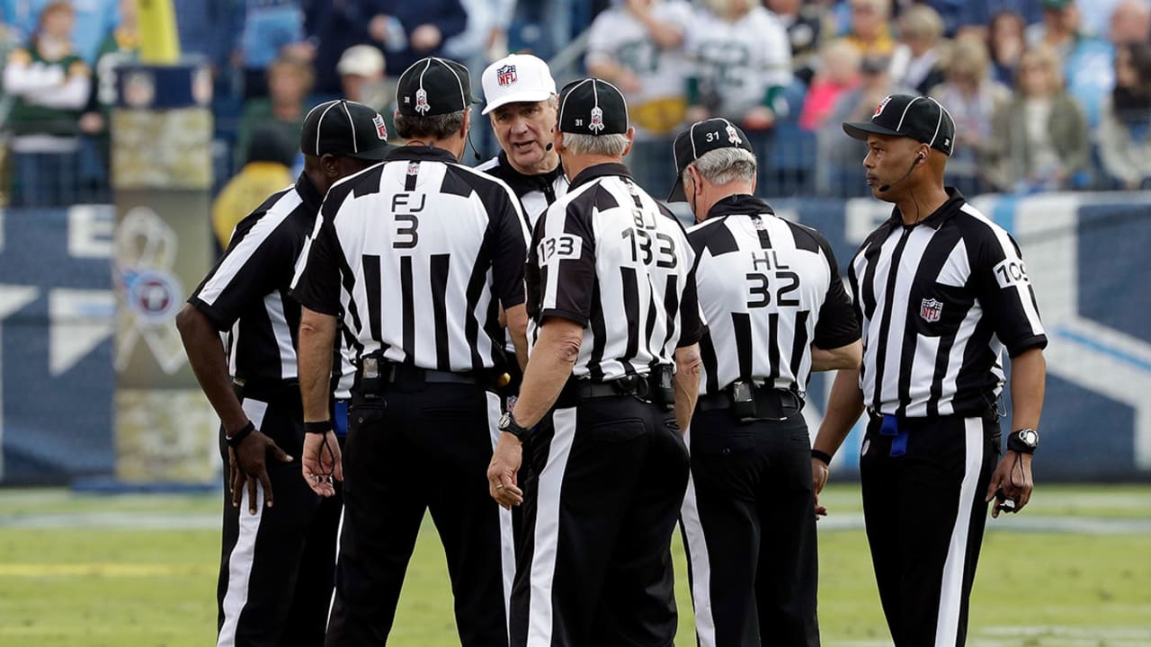 nfl-refs-161202-sl