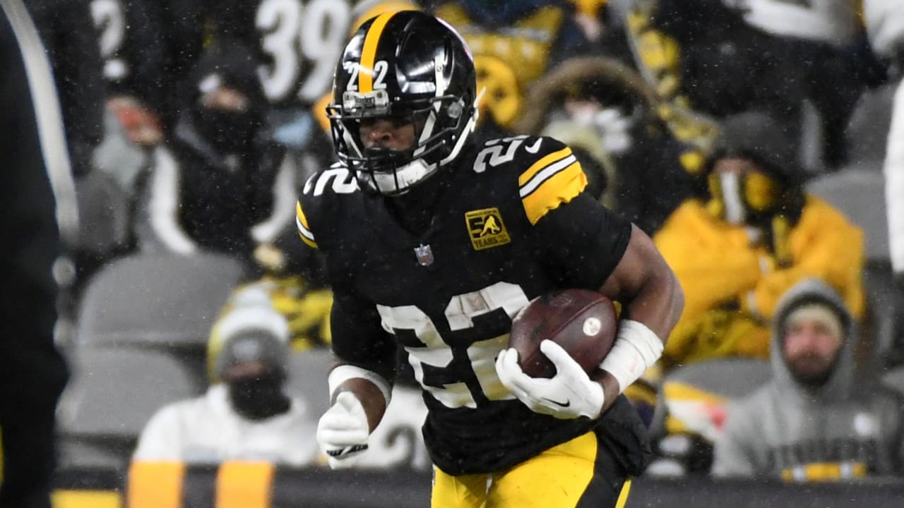 Najee Harris' workload for Steelers approaching record-setting levels