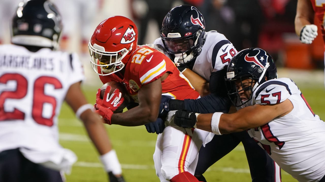 Will Clyde Edwards-Helaire Score a TD Against the Lions Thursday