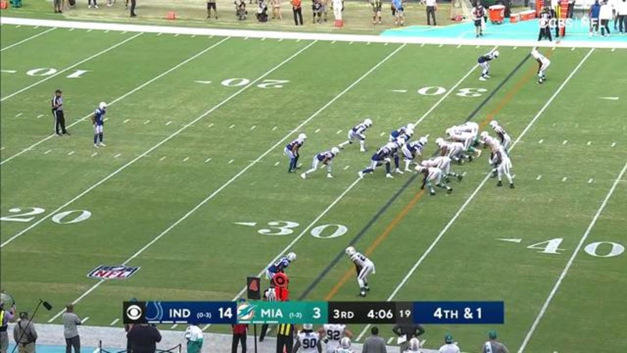 Indianapolis Colts recover muffed punt to set offense up at Miami ...