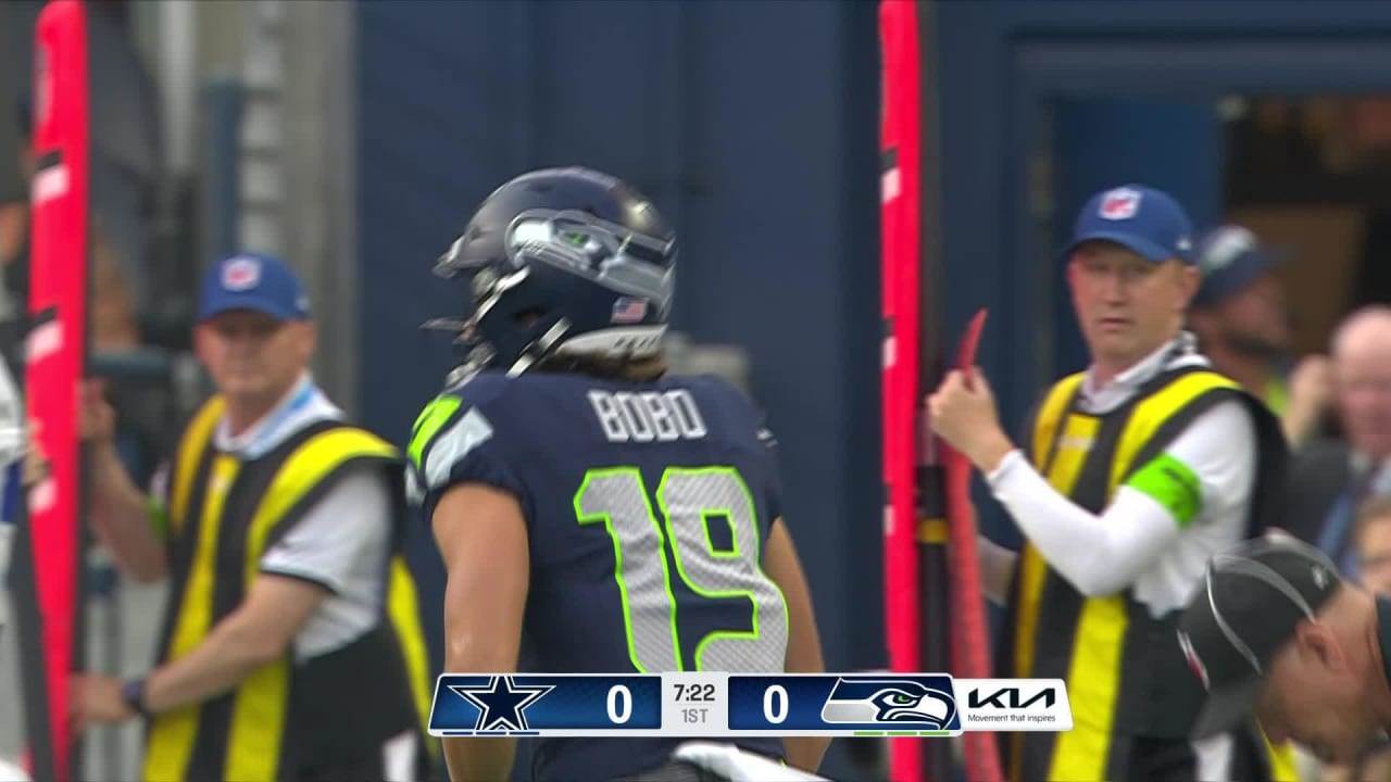 Seattle Seahawks WATCH: Jake Bobo Scores First NFL TD vs. Carolina