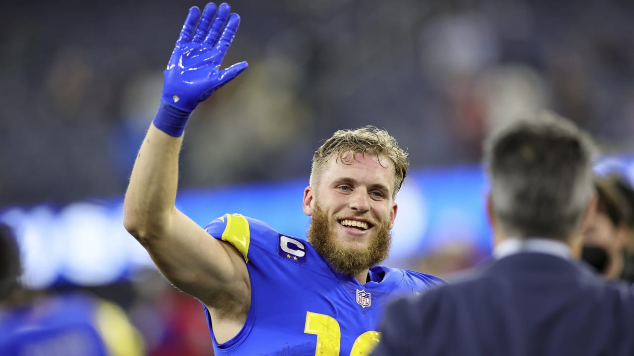 Los Angeles Rams embracing Hollywood but need Super Bowl