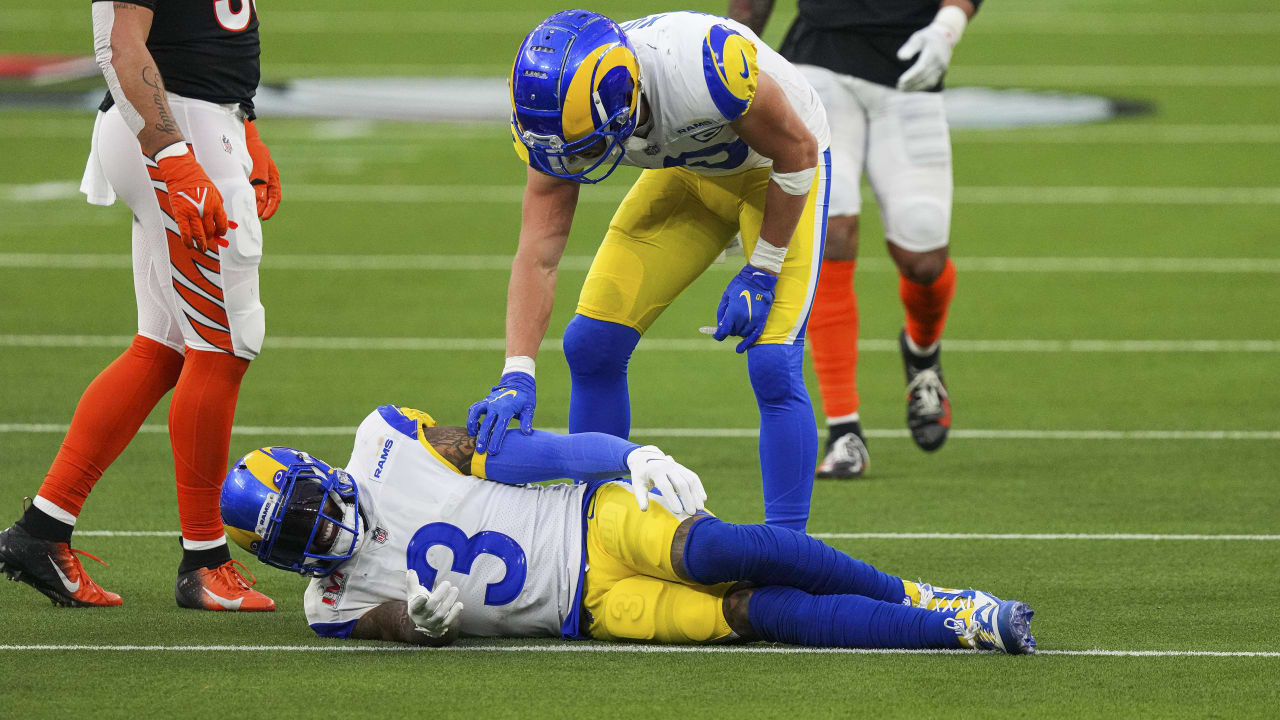 Super Bowl 2022: Rams' Odell Beckham Jr. doesn't let knee injury