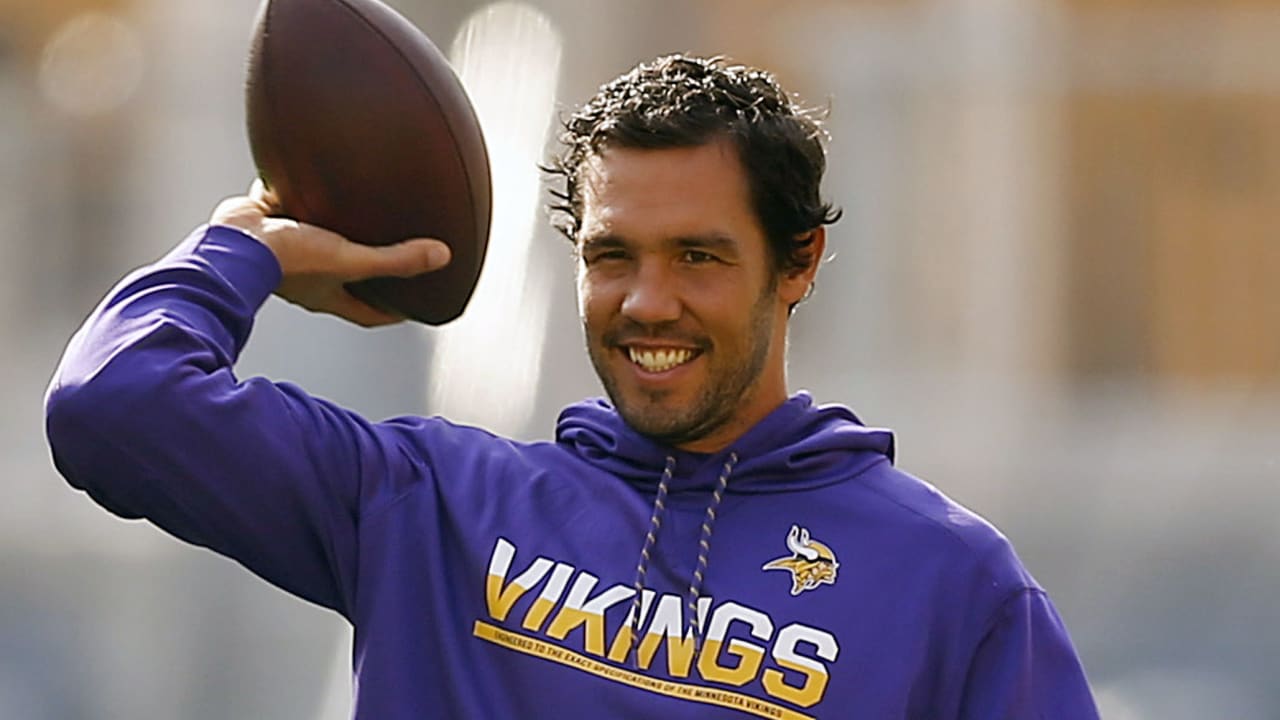 sam-bradford-100717