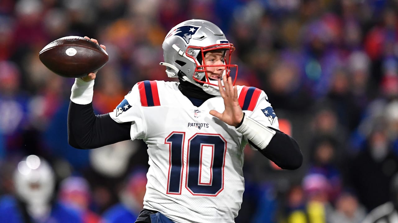 The NFL GameDay Morning crew discusses if the weather will impact the