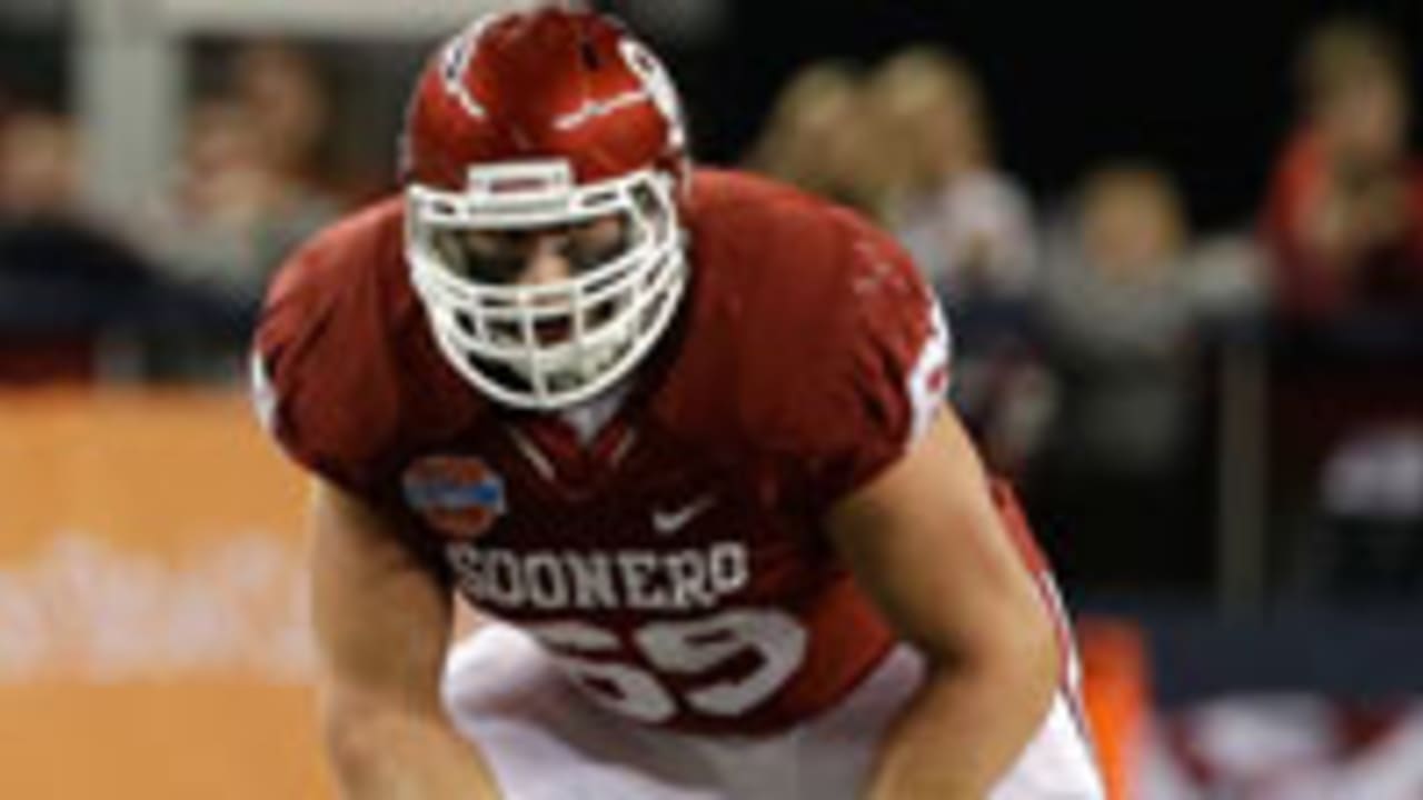 Lane-Johnson-130423-Spot.jpg