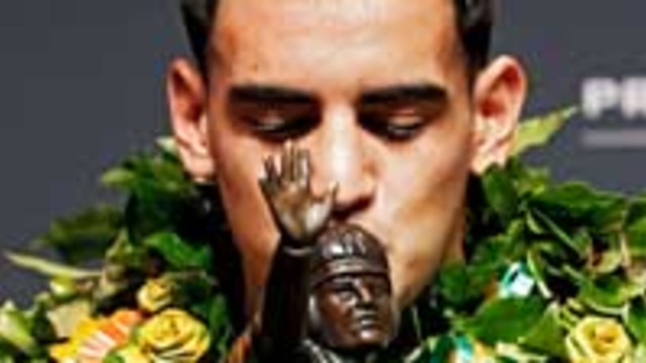 CFB-marcus-Mariota-SL-2-141213