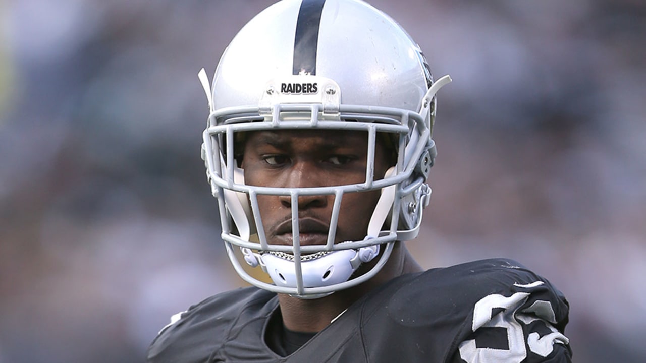 Aldon-Smith-161205-sl.jpg
