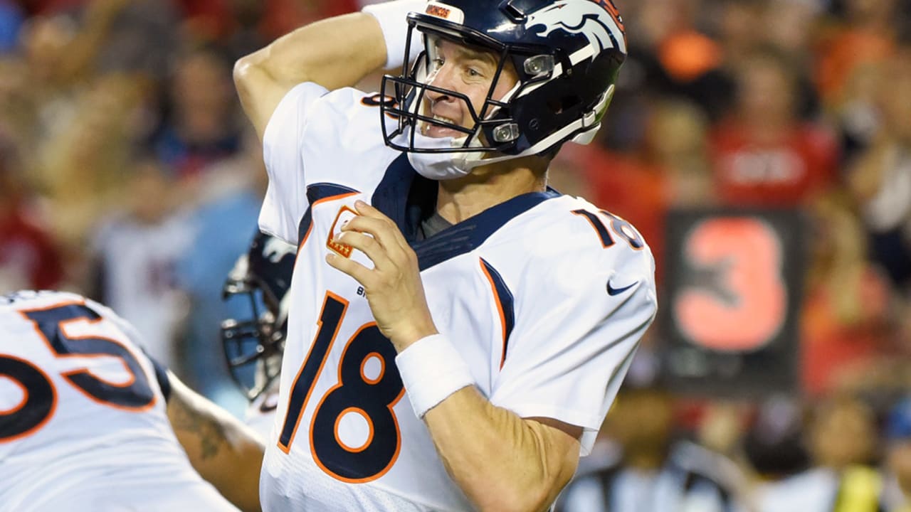 Peyton Manning throws two TDs to down Detroit as Broncos stay perfect, Denver Broncos