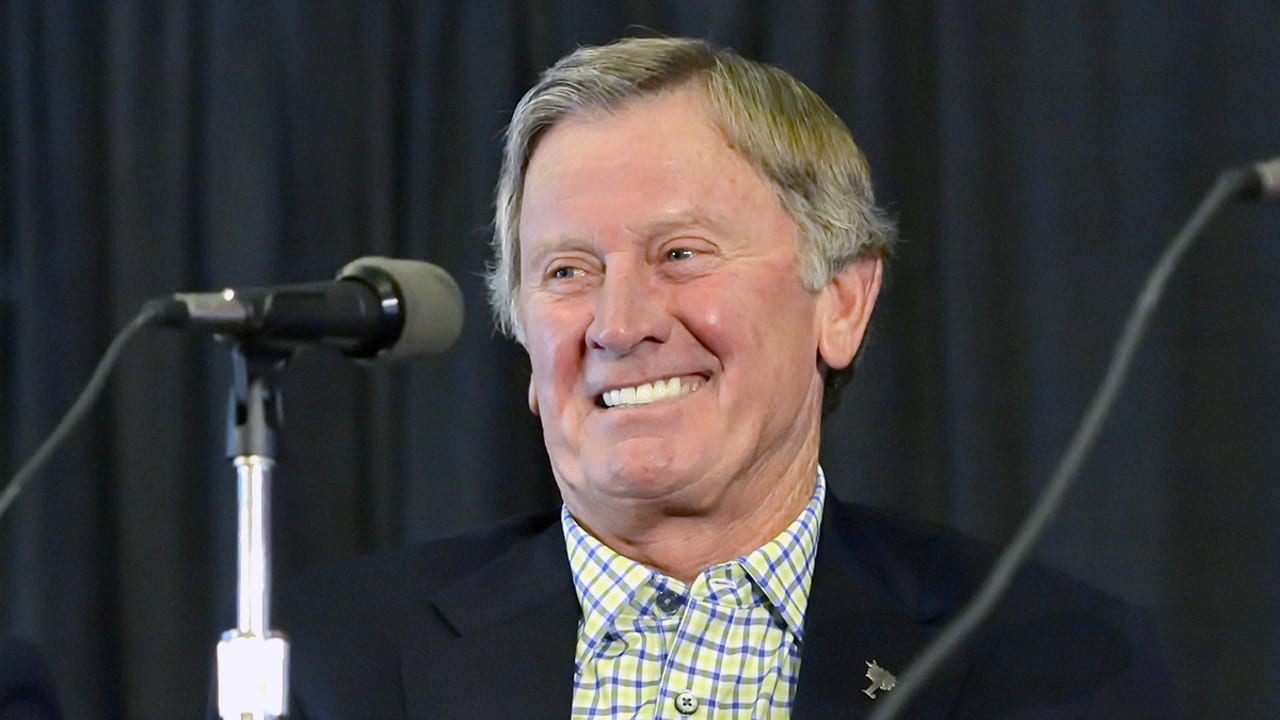 steve-spurrier-160729-spot.jpg
