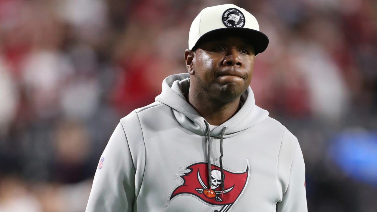 Tampa Bay Buccaneers Expected To Move On From Offensive Coordinator Byron  Leftwich After Playoff Loss