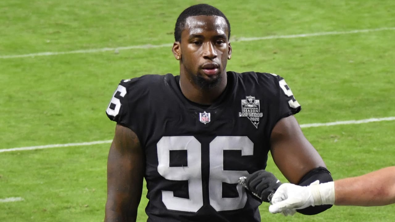 REPORT: Raiders have had trade discussions involving DE Clelin Ferrell