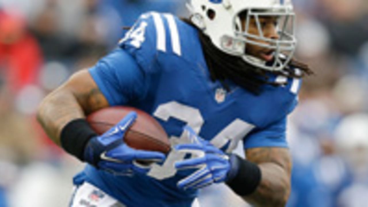 trent-Richardson-150312-Sl.jpg