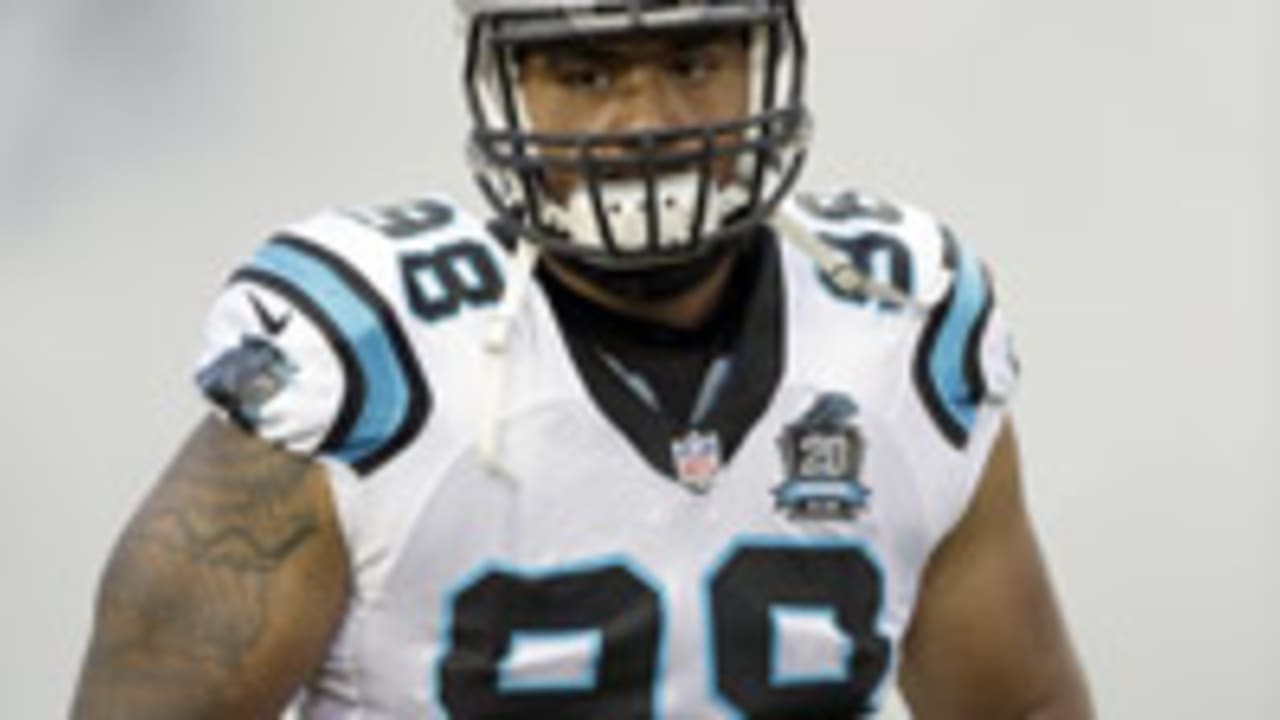 Star Lotulelei-150107-Spot.jpg