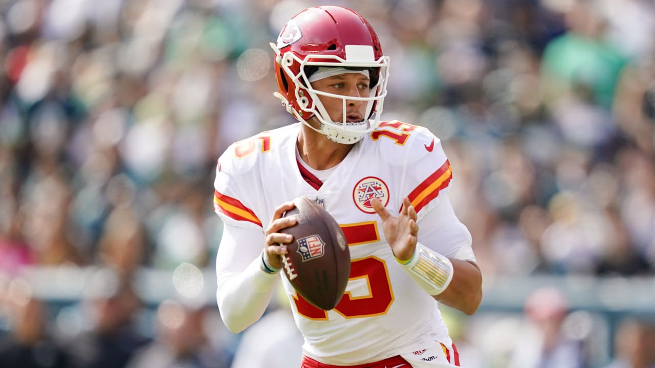 Super Bowl LVII takeaways: NFL MVP Patrick Mahomes leads Kansas City Chiefs  to 38-35 win over Philadelphia Eagles in classic title game