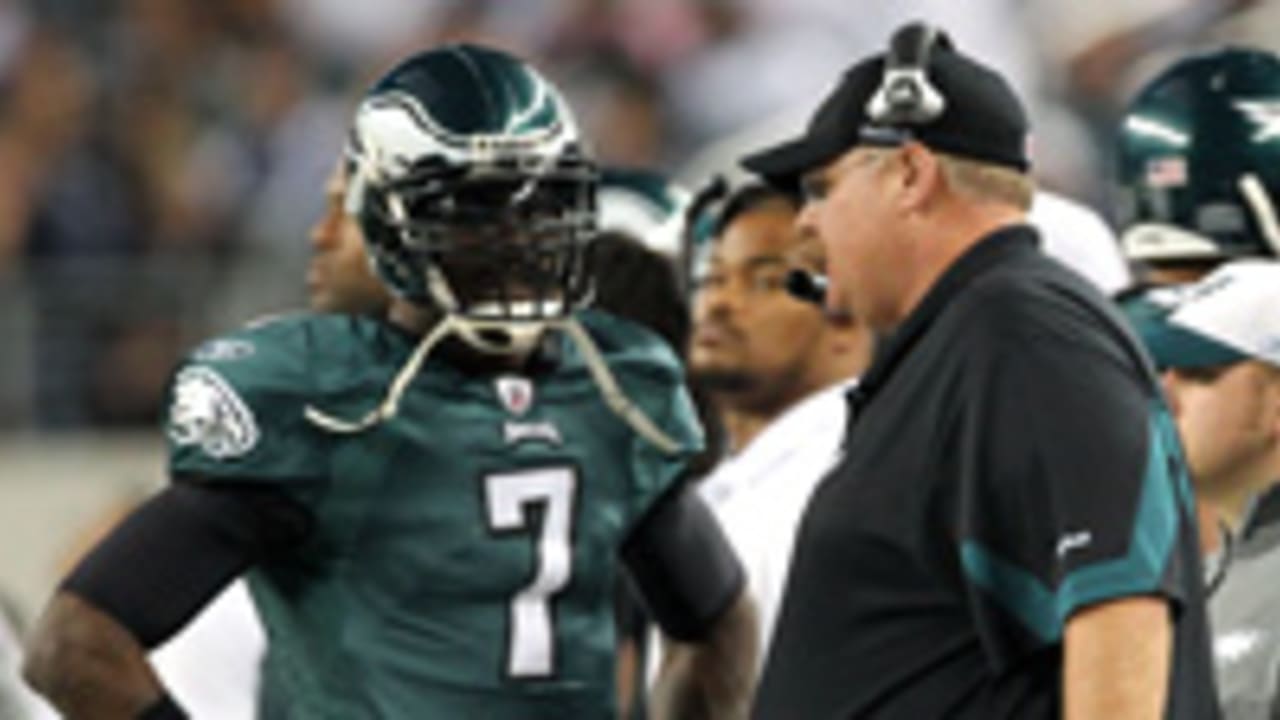 Michael Vick Says Eagles No “Dream Team”