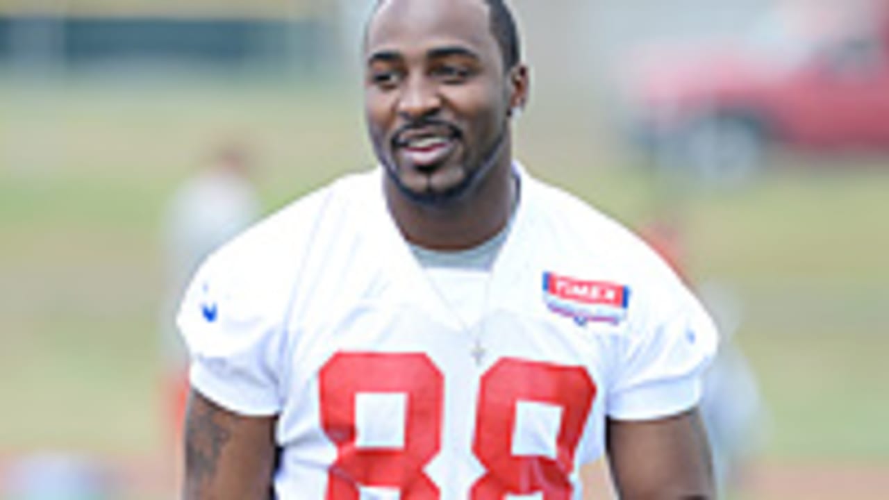 Hakeem-Nicks-120729-Spot.jpg