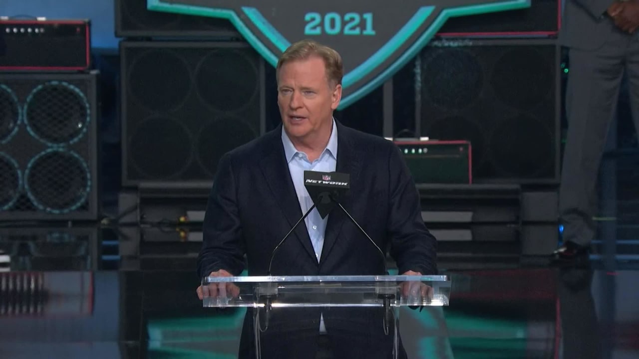 NFL Network's Roger Goodell is joined by host of Hall of Famers to kick ...