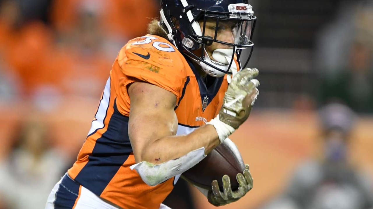 Phillip-Lindsay-181214-sl.jpg