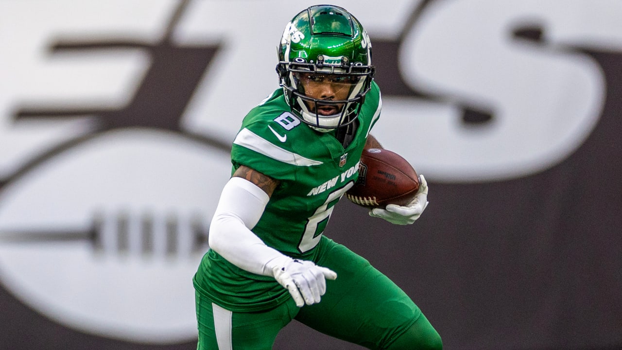 Jets trade Elijah Moore to Browns amid Aaron Rodgers rumors