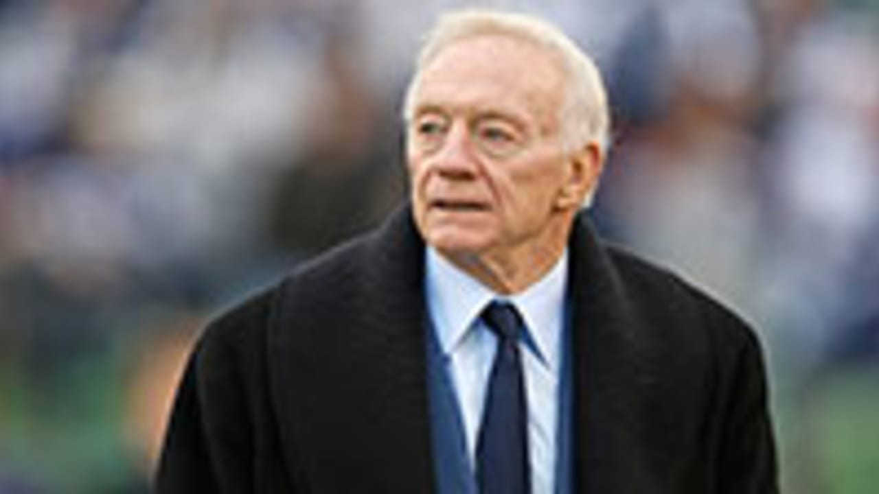 Jerry-Jones-130122-Spot.jpg