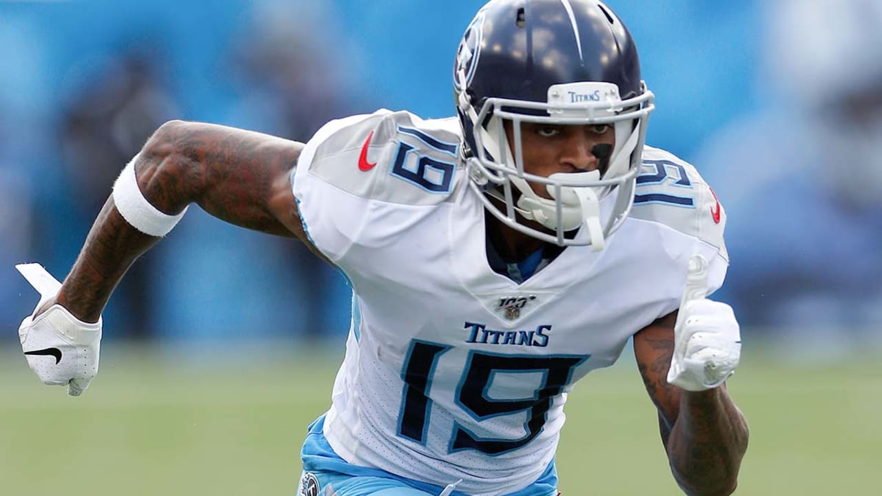 Minnesota Vikings sign former Tennessee Titans WR Tajae Sharpe