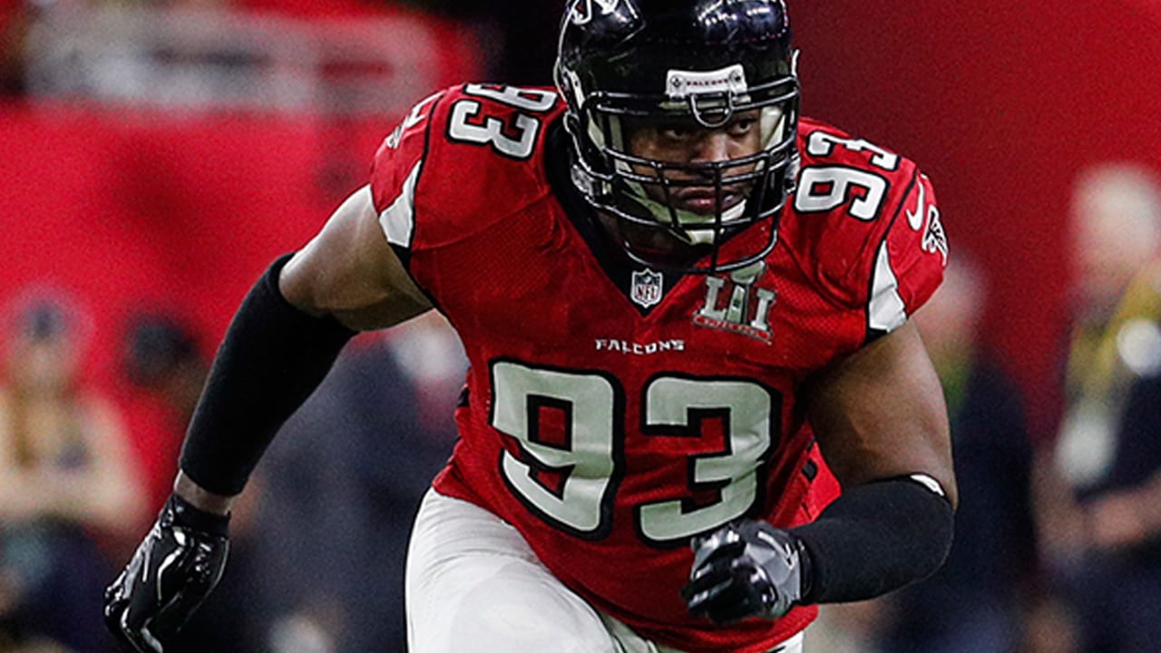 Dwight-Freeney-170605-sl.jpg
