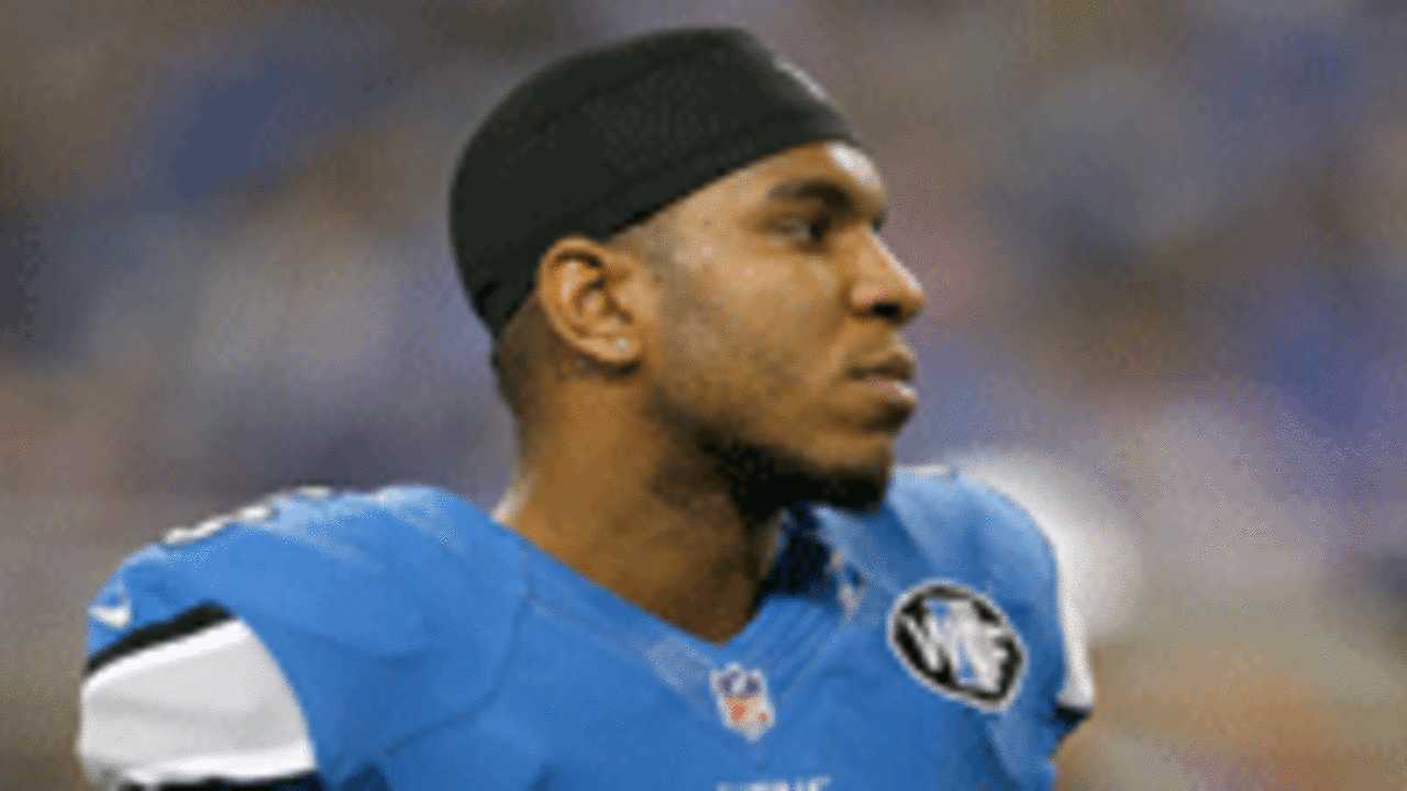 eric-ebron-spot_150413.jpg