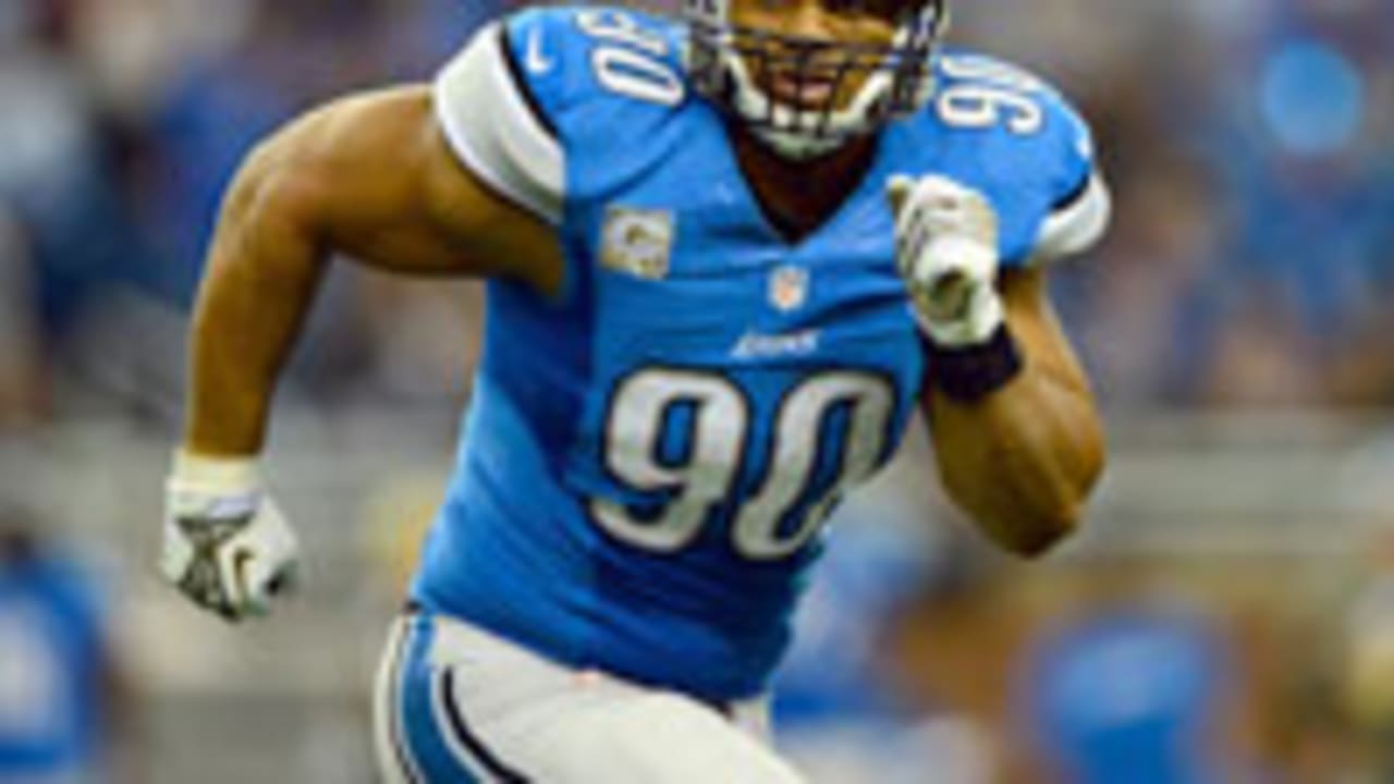 Ndamukong-Suh-sl-121713.jpg