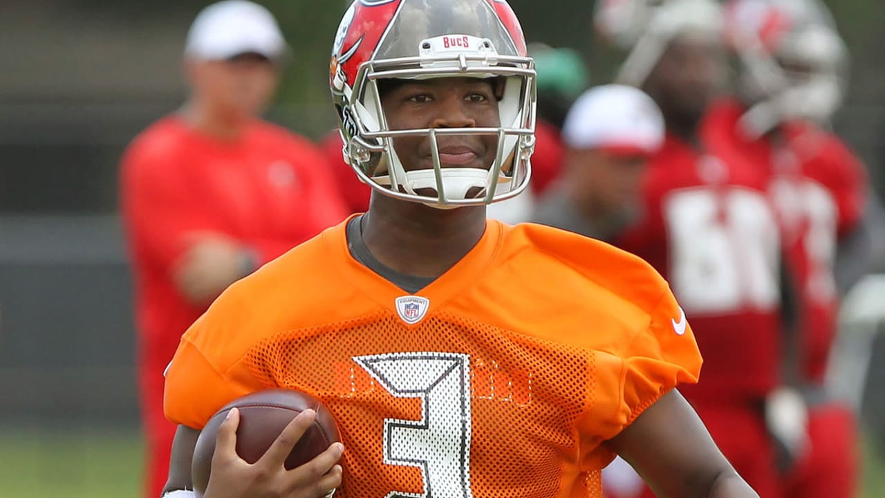 Jameis-Winston-SL-150801