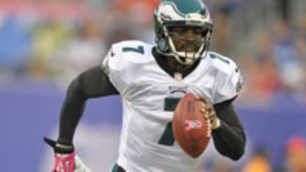 Michael-Vick-131022-Spot.jpg