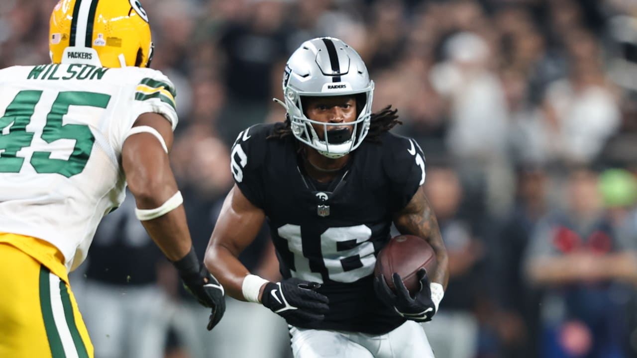 NFL: Oakland Raiders at Green Bay Packers