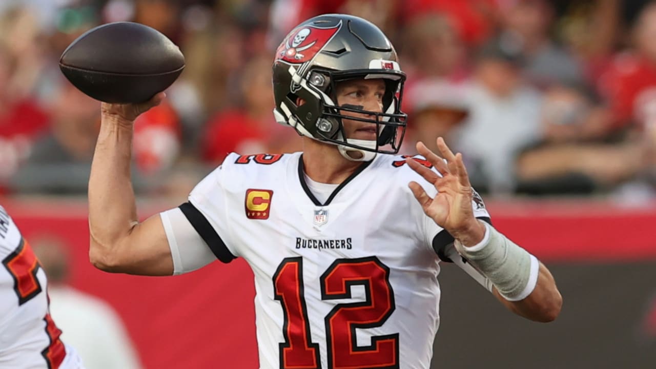 Tampa Bay Buccaneers quarterback Tom Brady's best throws from 3TD game