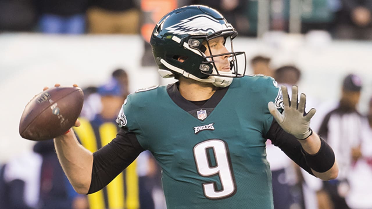 Nick Foles gives Philadelphia Eagles lift they need just in time to beat  Bears - WHYY