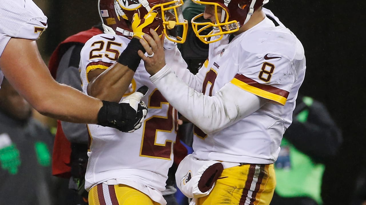 Redskins clinch NFC East with banner win over Eagles