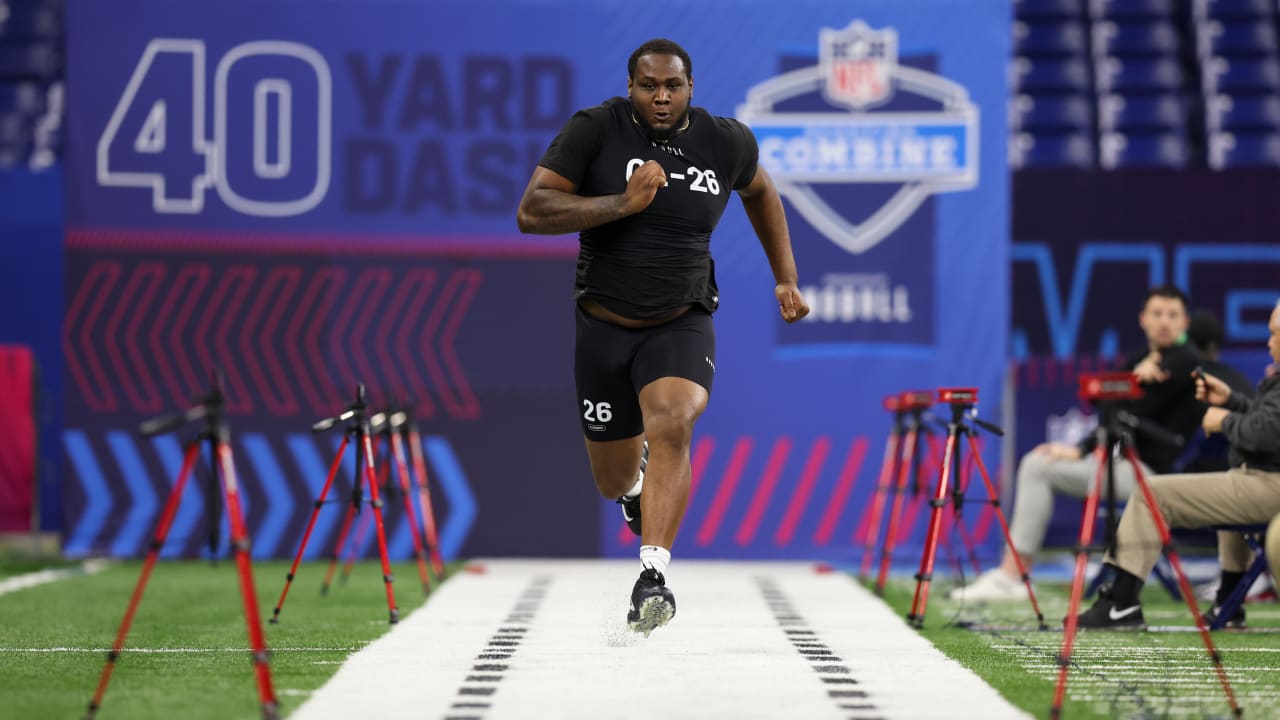 Offensive tackle Dawand Jones runs official 5.35-second 40-yard dash at ...