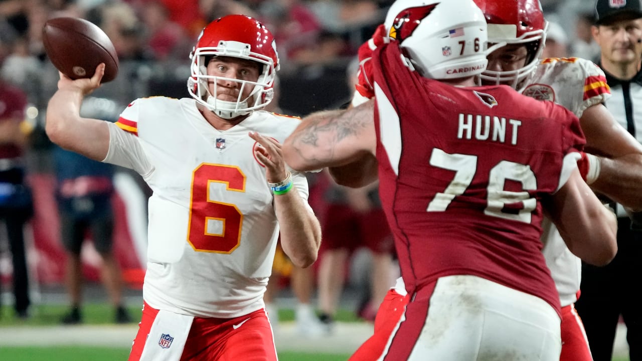 Kansas City Chiefs quarterback Shane Buechele drops beautiful deep ball