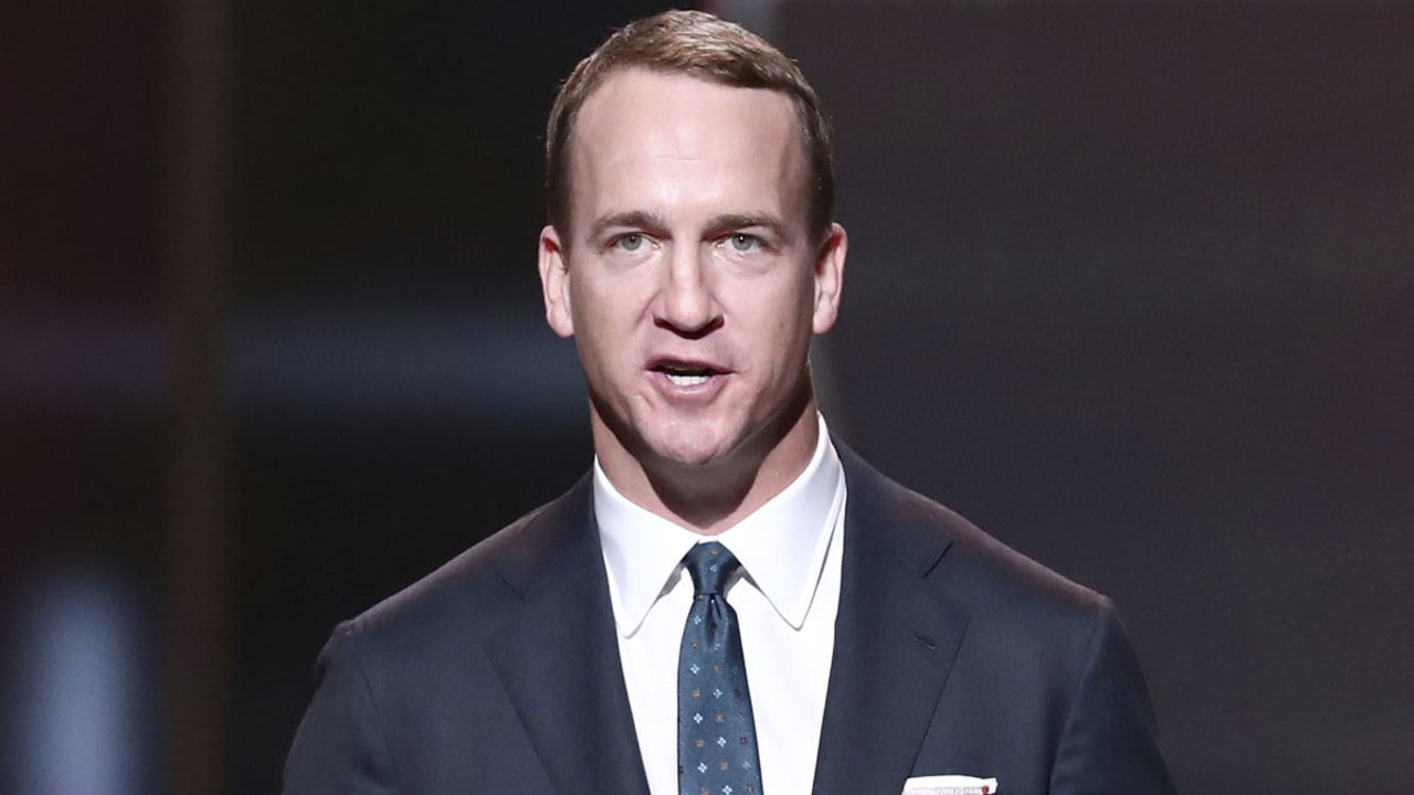 PeytonManningSL_32317