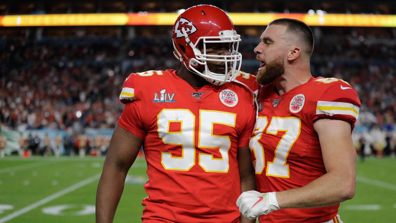 Chiefs TE Travis Kelce pleads for DE Chris Jones' return: 'Chris