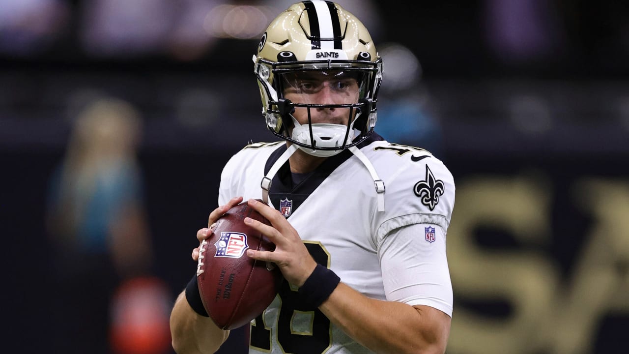 Saints rookie QB Ian Book aims to seize 'unbelievable opportunity' vs.  Dolphins