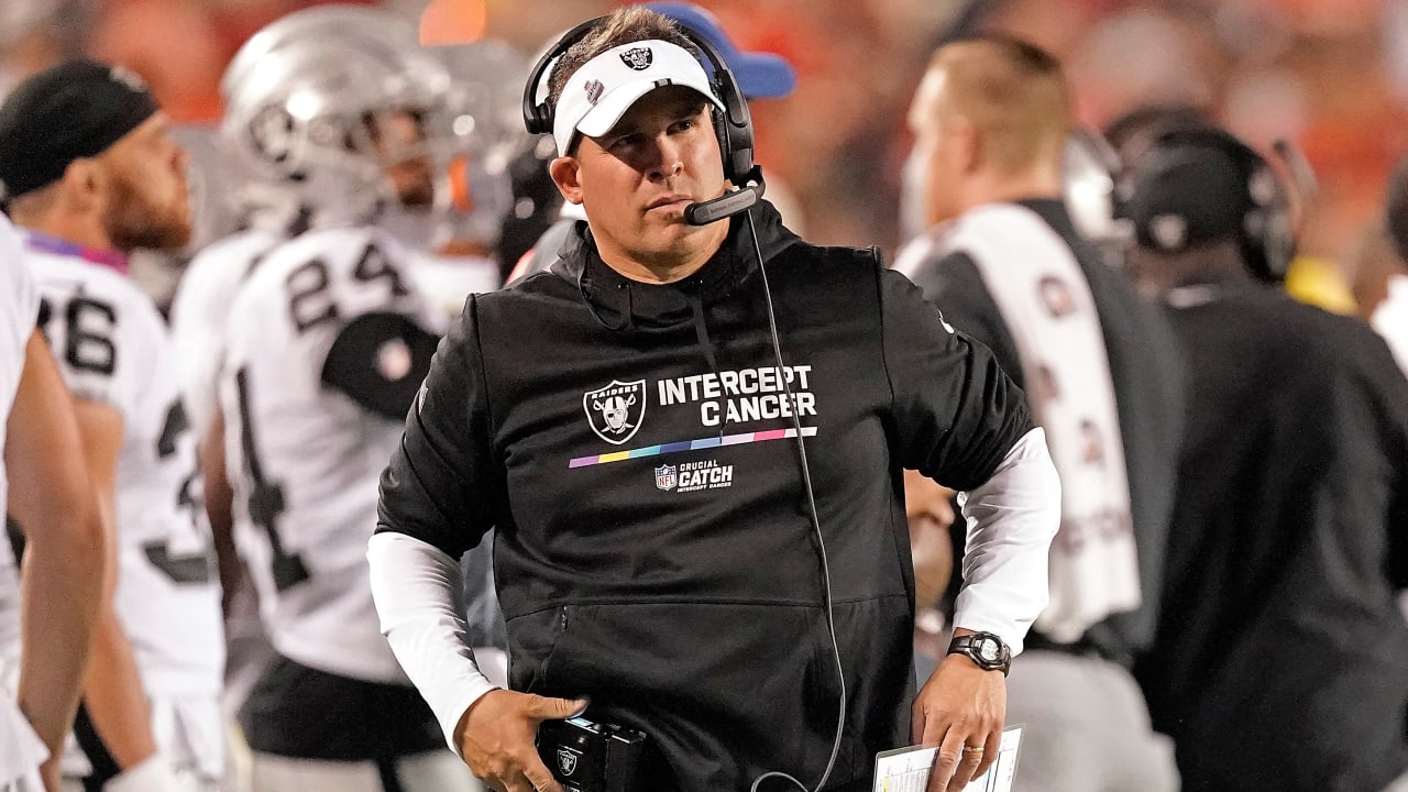 Raiders players 'all on board' with Josh McDaniels' decision to go