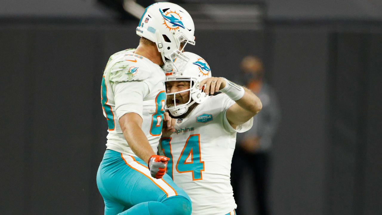 Ryan Fitzpatrick was 'floored' by Dolphins benching for Tua Tagovailoa