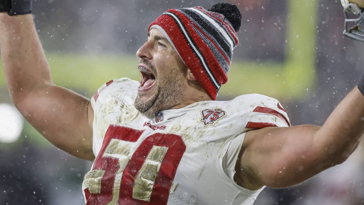 Center Alex Mack, who played for Browns, Falcons and 49ers