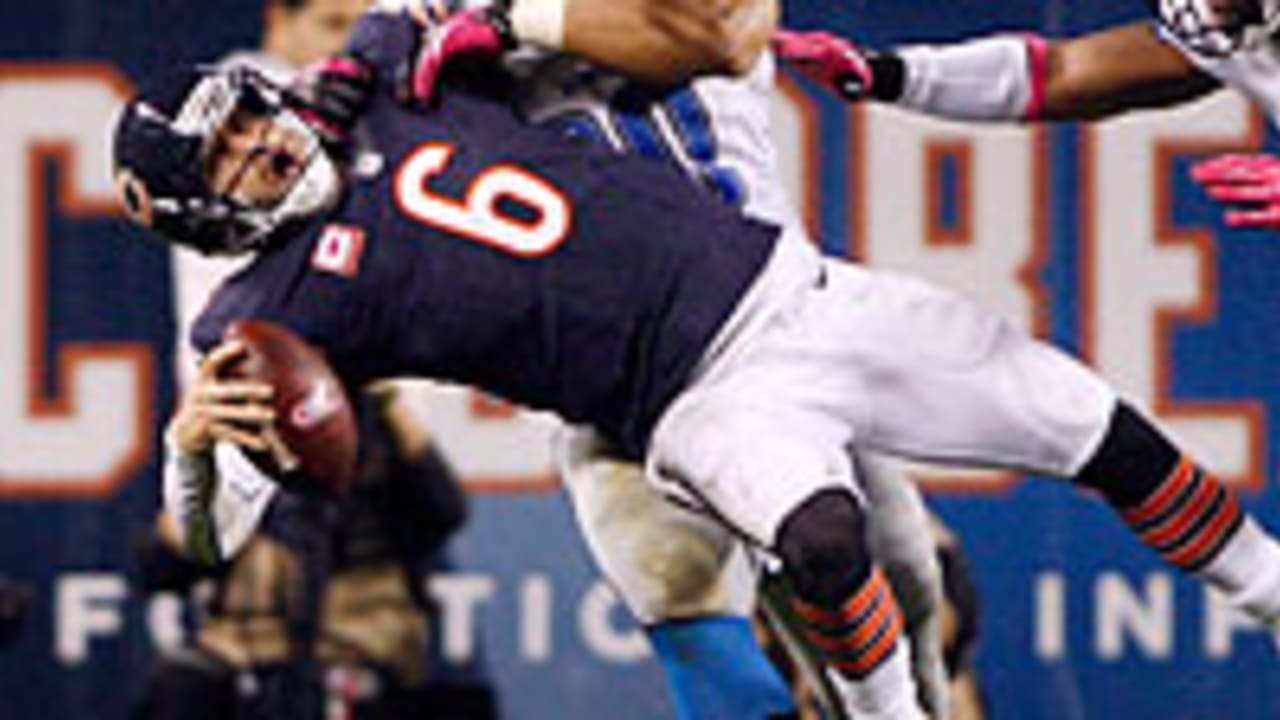 jay-cutler-121022-spot.jpg