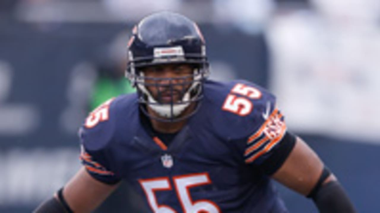 Lance Briggs-150305-Spot.jpg