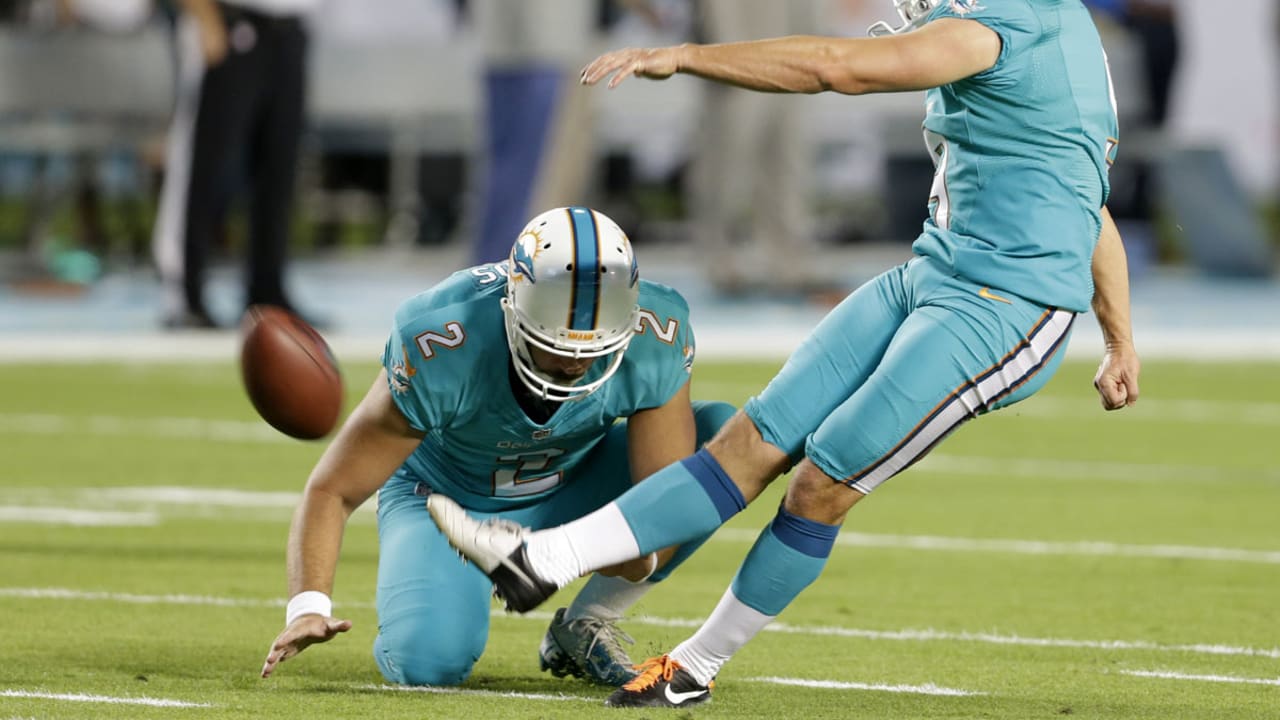 Report Dolphins' Caleb Sturgis injured playing kickball