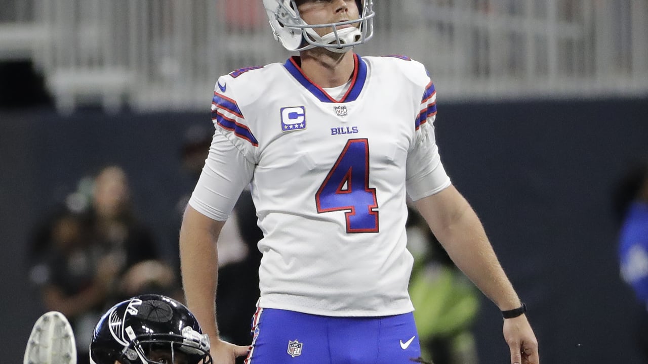 January 4, 2020: Buffalo Bills kicker Stephen Hauschka (4) watches his  field goal that tied the game late in the 4th quarter of an NFL football  playoff game between the Buffalo Bills