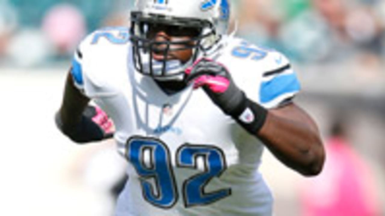 cliff-avril-130308-spot.jpg