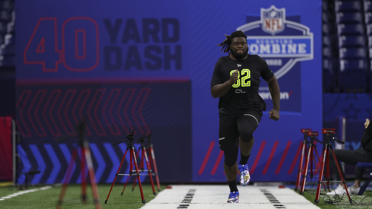 Offensive lineman Marcus McKethan runs official 5.31second 40yard