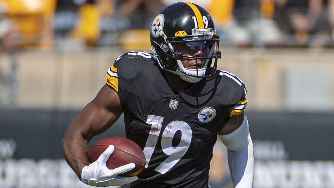 Steelers WR JuJu Smith-Schuster Reveals Stance on COVID-19 Vaccinations -  Sports Illustrated USC Trojans News, Analysis and More